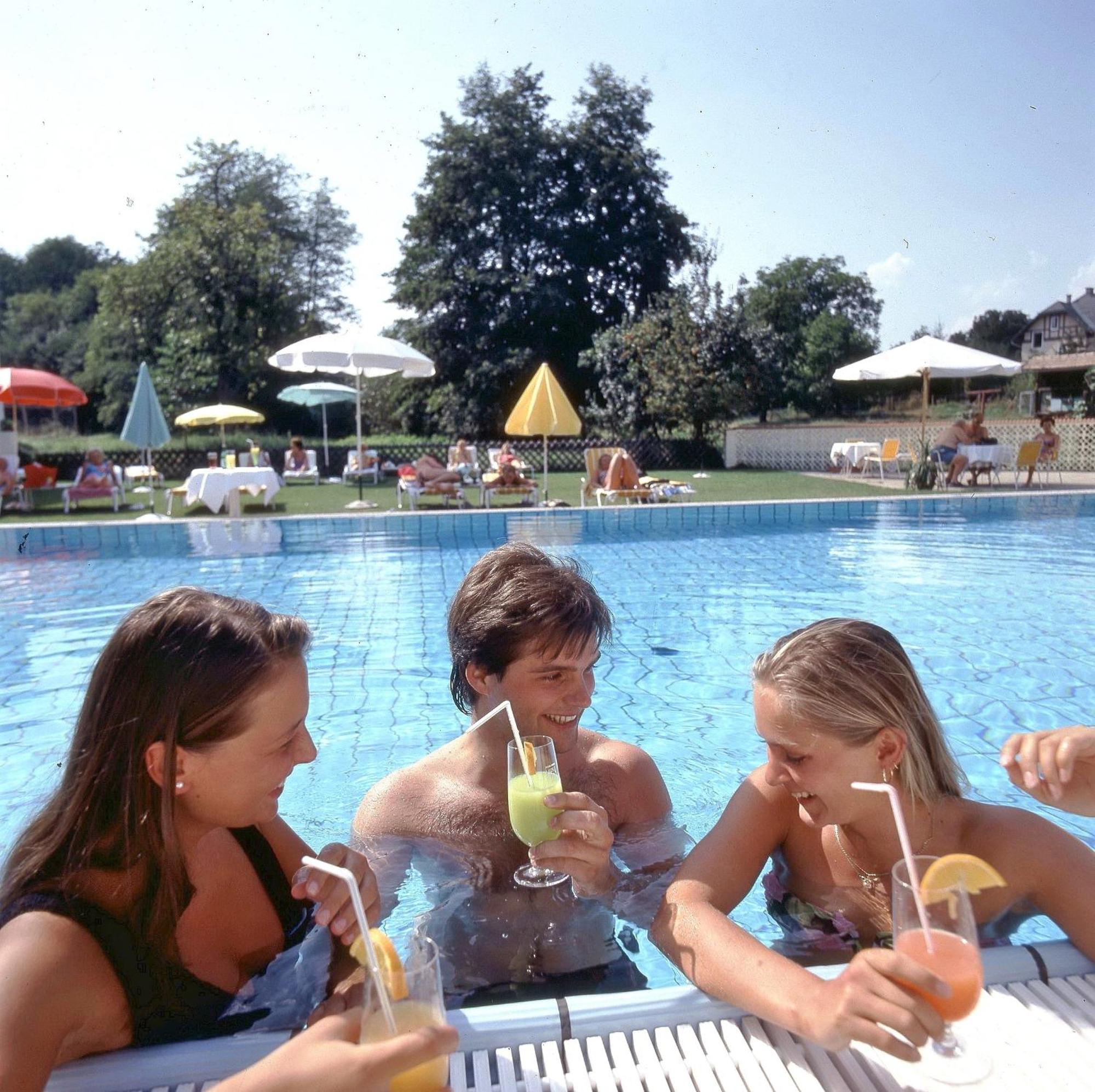 Hotel Velden Bacherlwirt Velden am Wörthersee Exterior foto